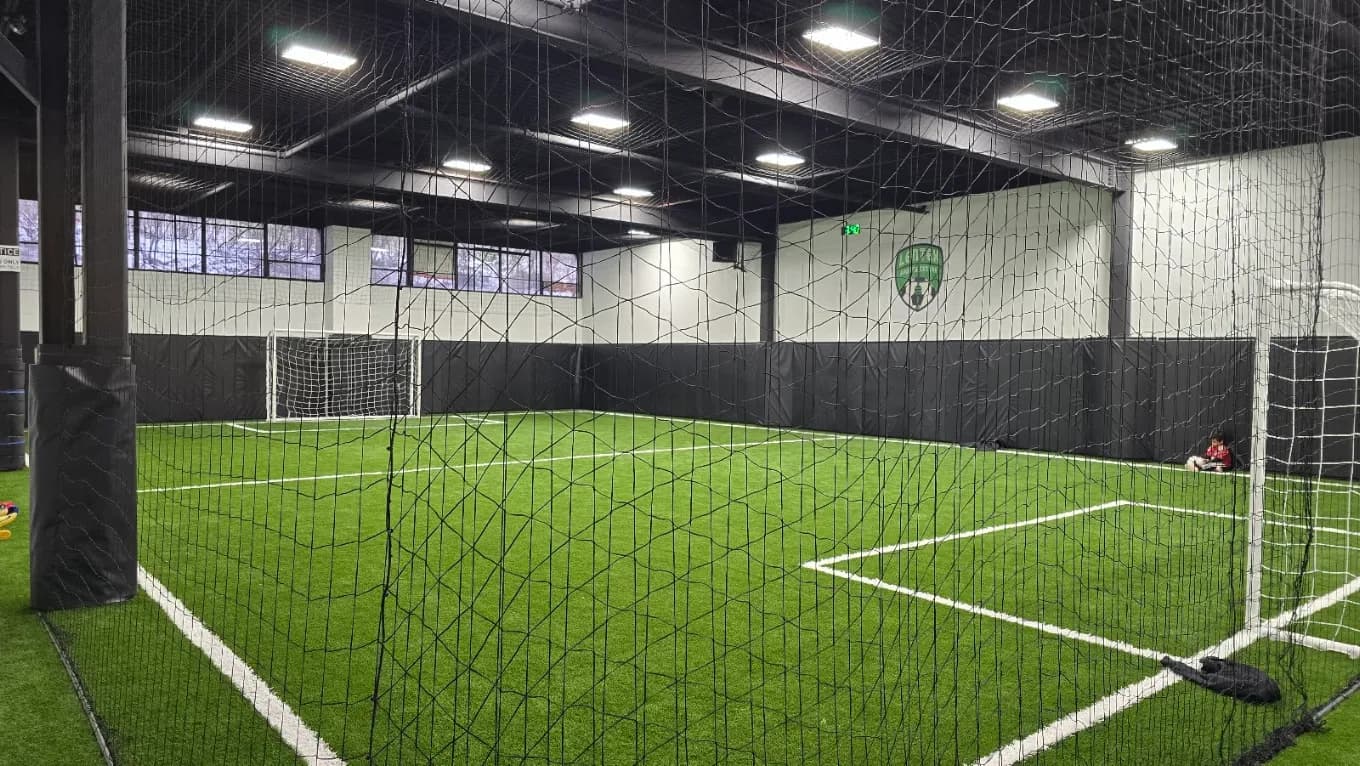 Foto real de la cancha techada
